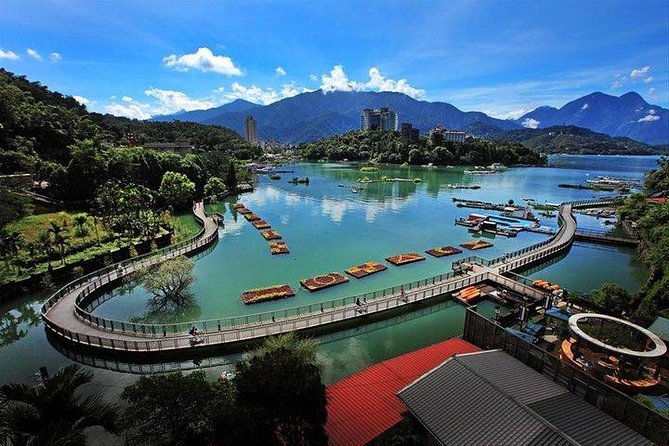 Sun Moon Lake 